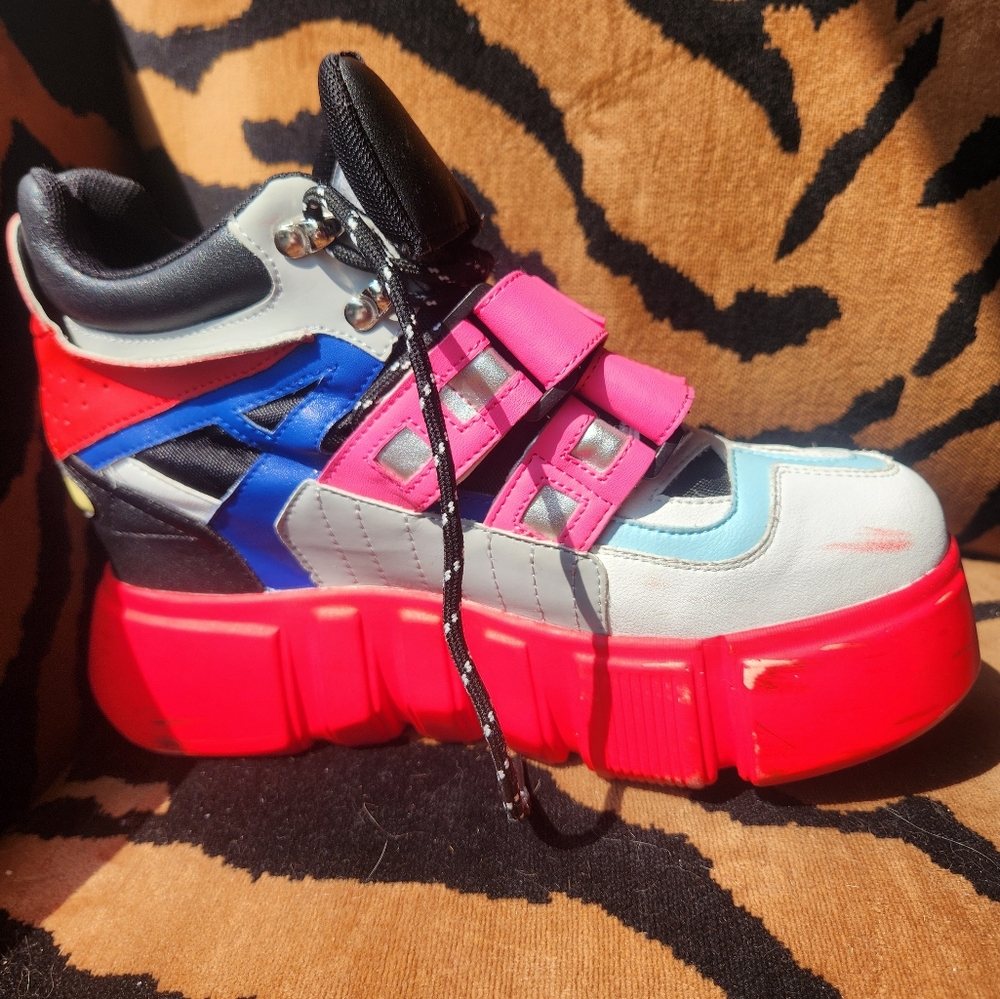Anthony Wang Shoes - Picture 3 of 6